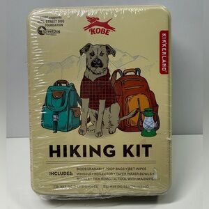 Dog Hiking Kit by Kikkerland